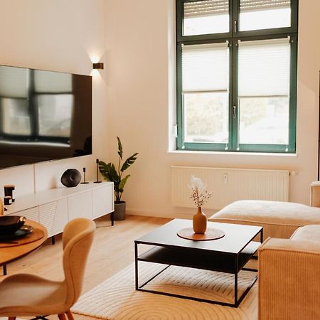 Design Apartment Stadtfeld-Ost Mit Netflix & 2 Schlafzimmern Magdeburg Exterior foto