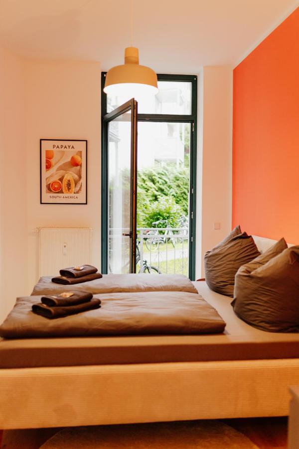Design Apartment Stadtfeld-Ost Mit Netflix & 2 Schlafzimmern Magdeburg Exterior foto